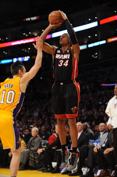 了她的个人 了她的个人