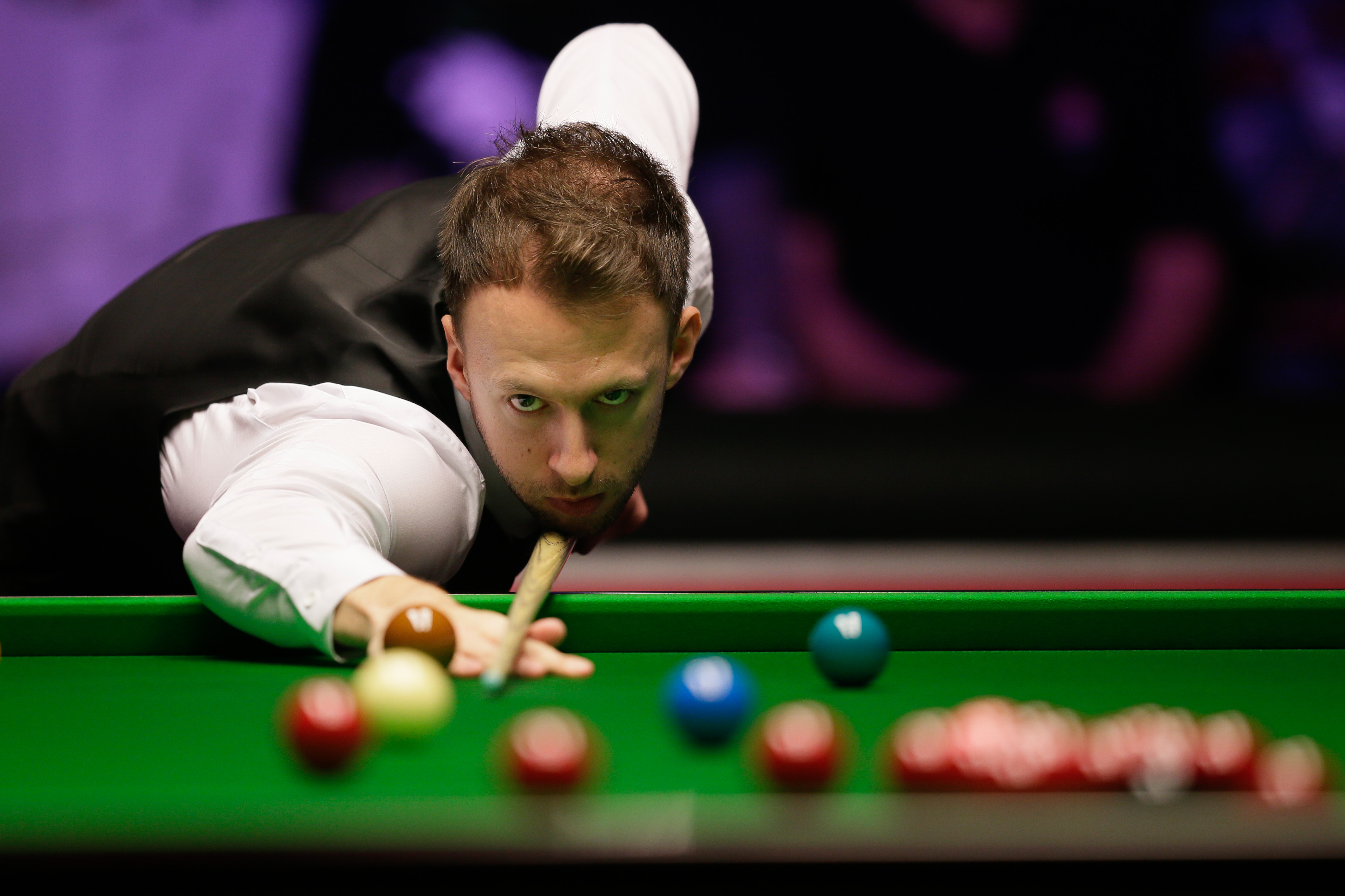 形狀如同搖 形狀如同搖