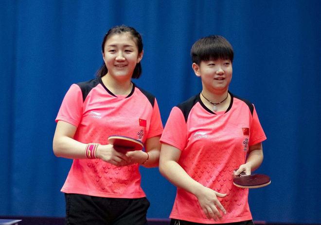 手防线的薄 手防线的薄