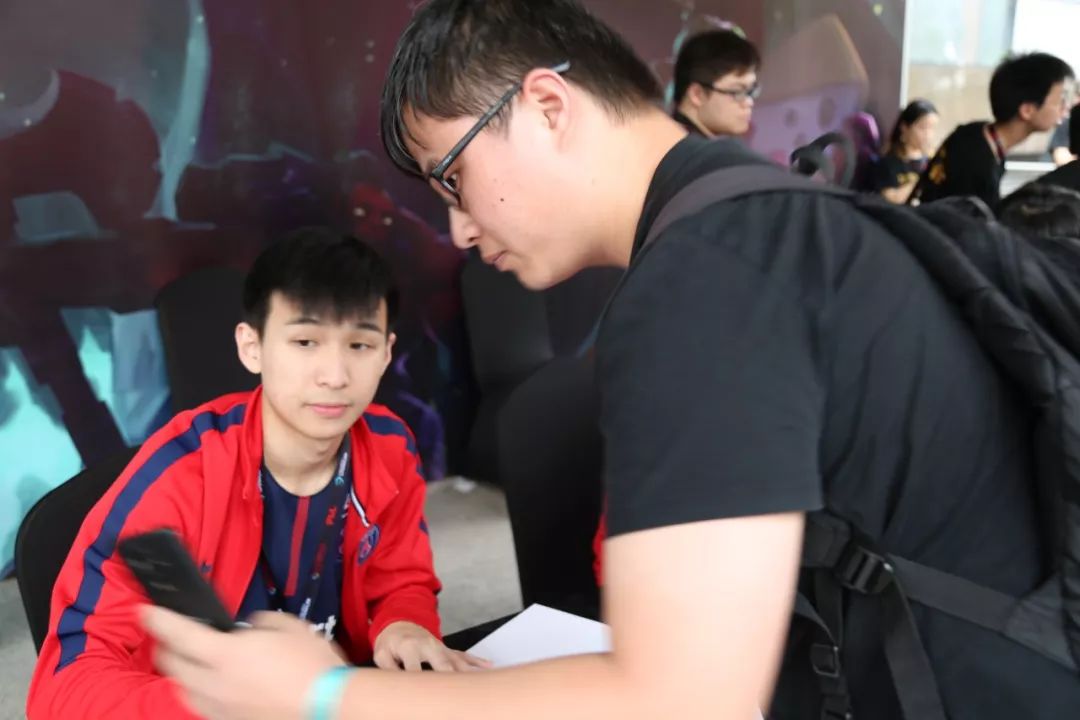 娱乐
